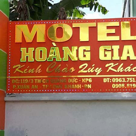 Motel Hoang Gia Long Khanh Eksteriør bilde