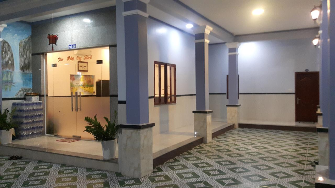 Motel Hoang Gia Long Khanh Eksteriør bilde