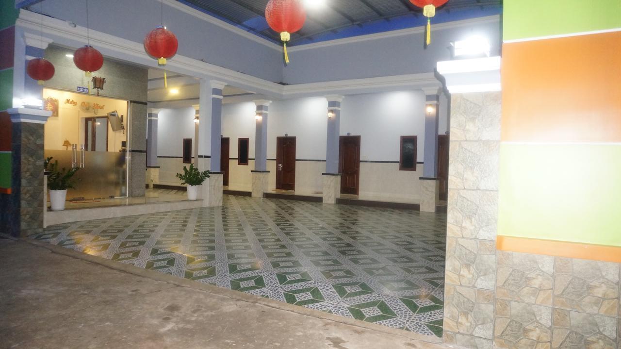 Motel Hoang Gia Long Khanh Eksteriør bilde