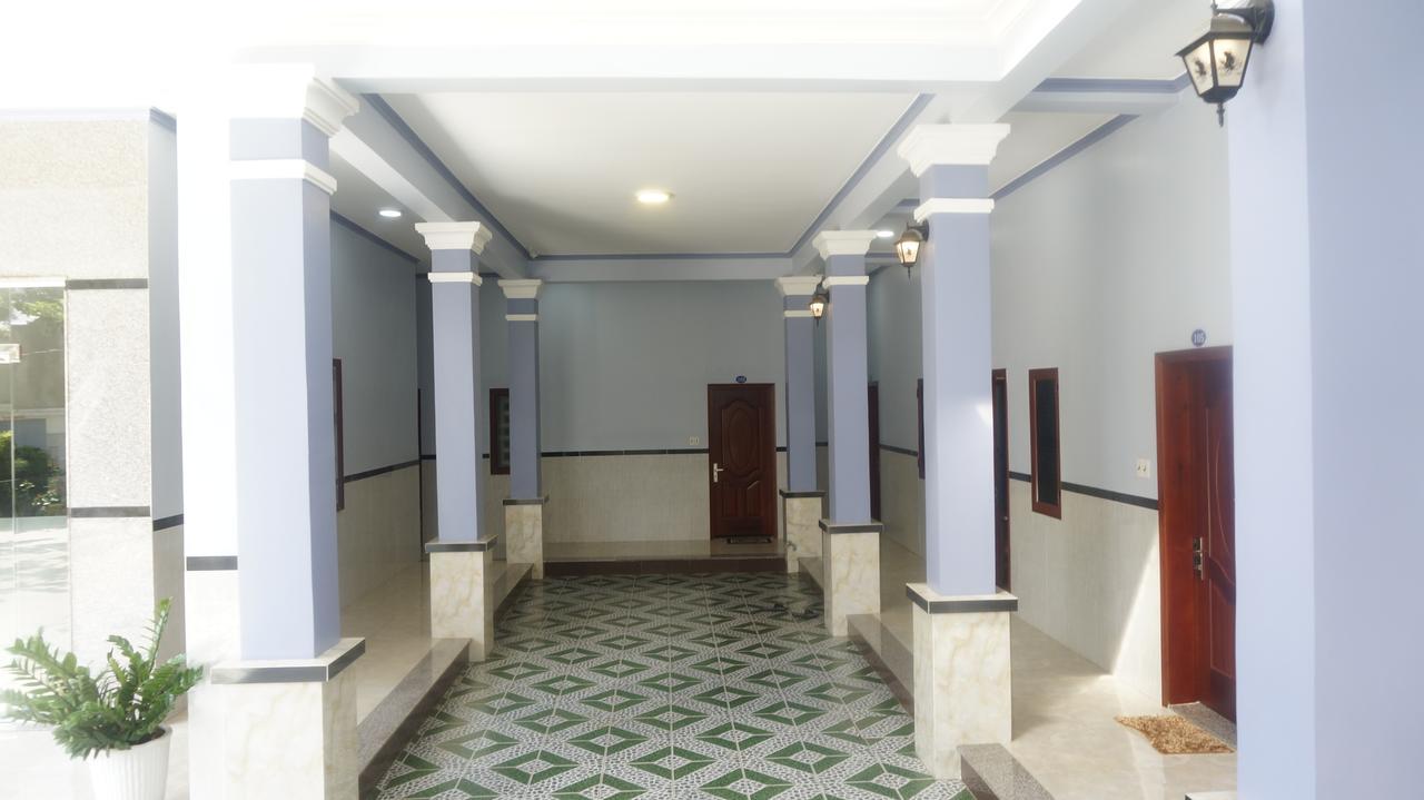 Motel Hoang Gia Long Khanh Eksteriør bilde